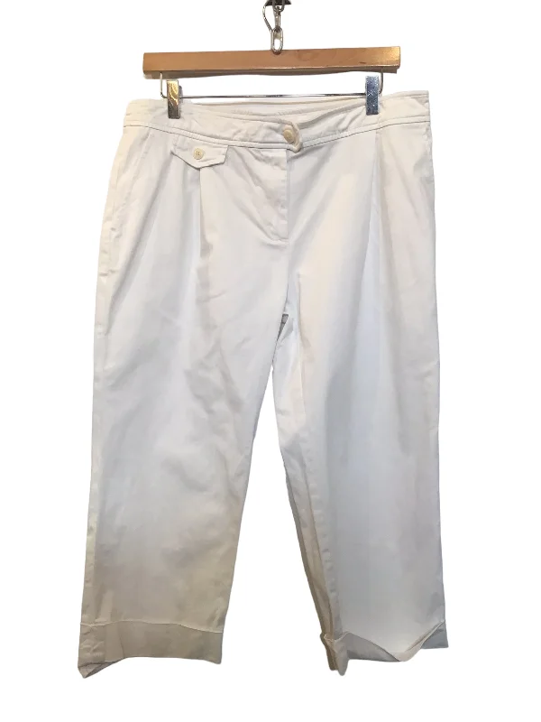 Max Mara Cropped White Trousers (Size L) Trousers Hiking Durable